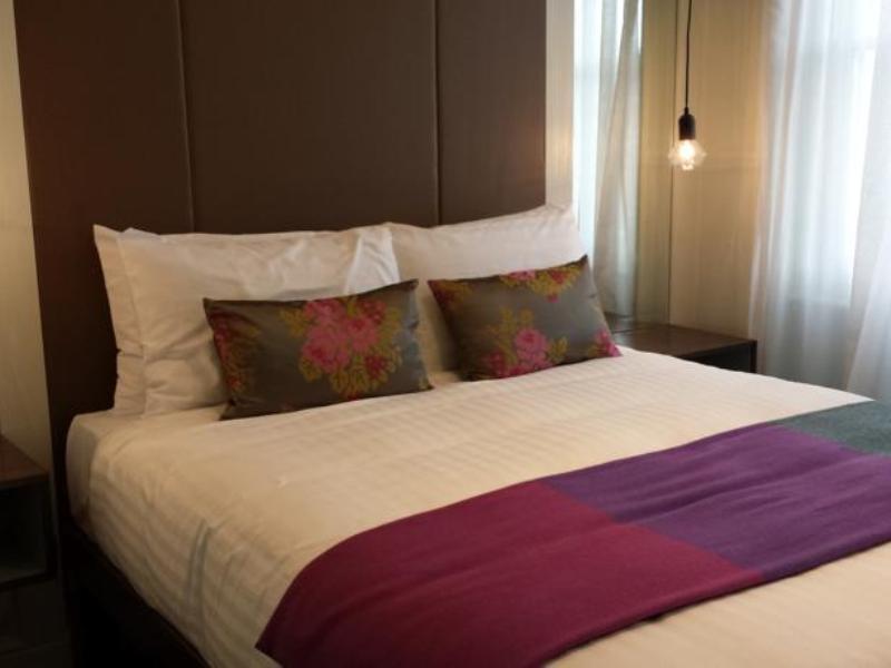Signature Townhouse Hyde Park 4* Лондон